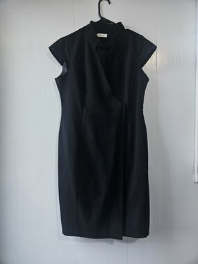Calvin Klein Black Cap-Sleeve Wrap Dress